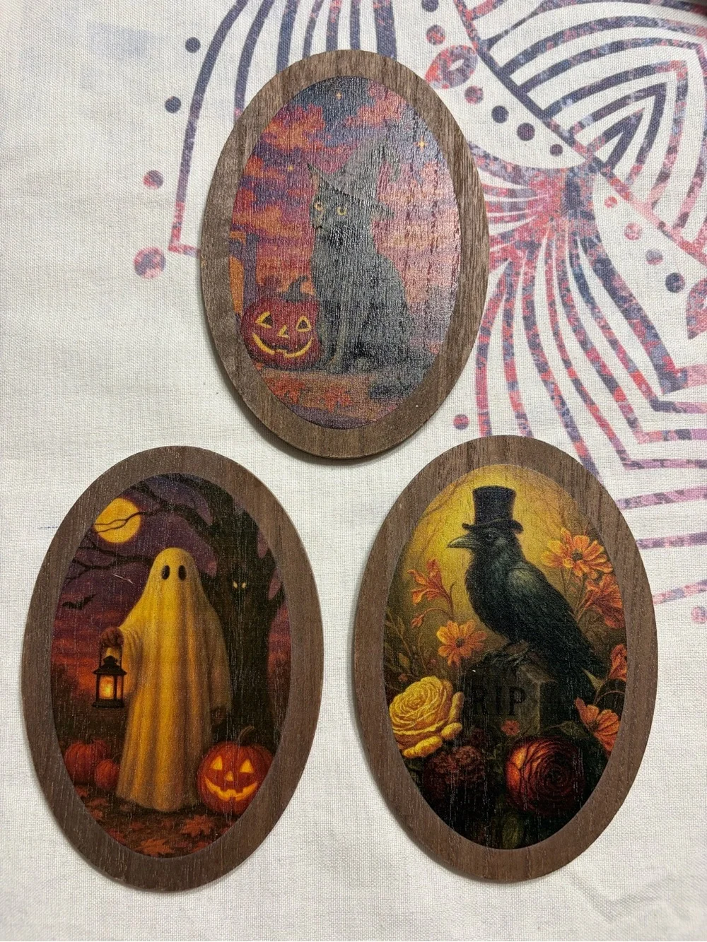 Target Halloween picture decor